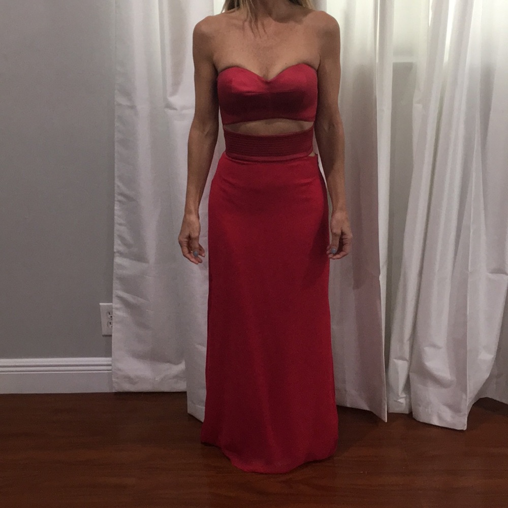 Long strapless dress